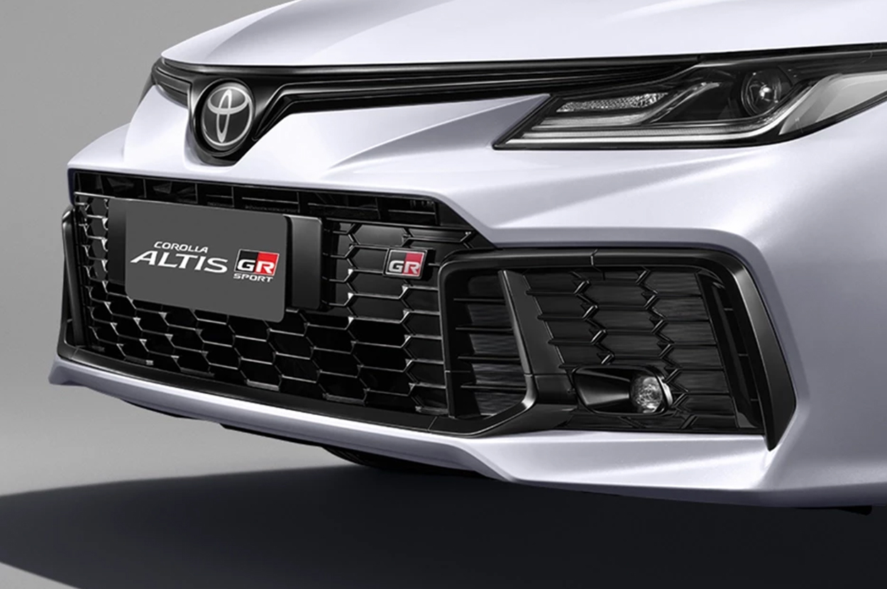 New Corolla Altis 2024